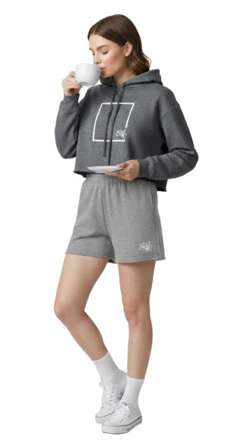 WOMEN'S CUTOFF SWEAT SHORT