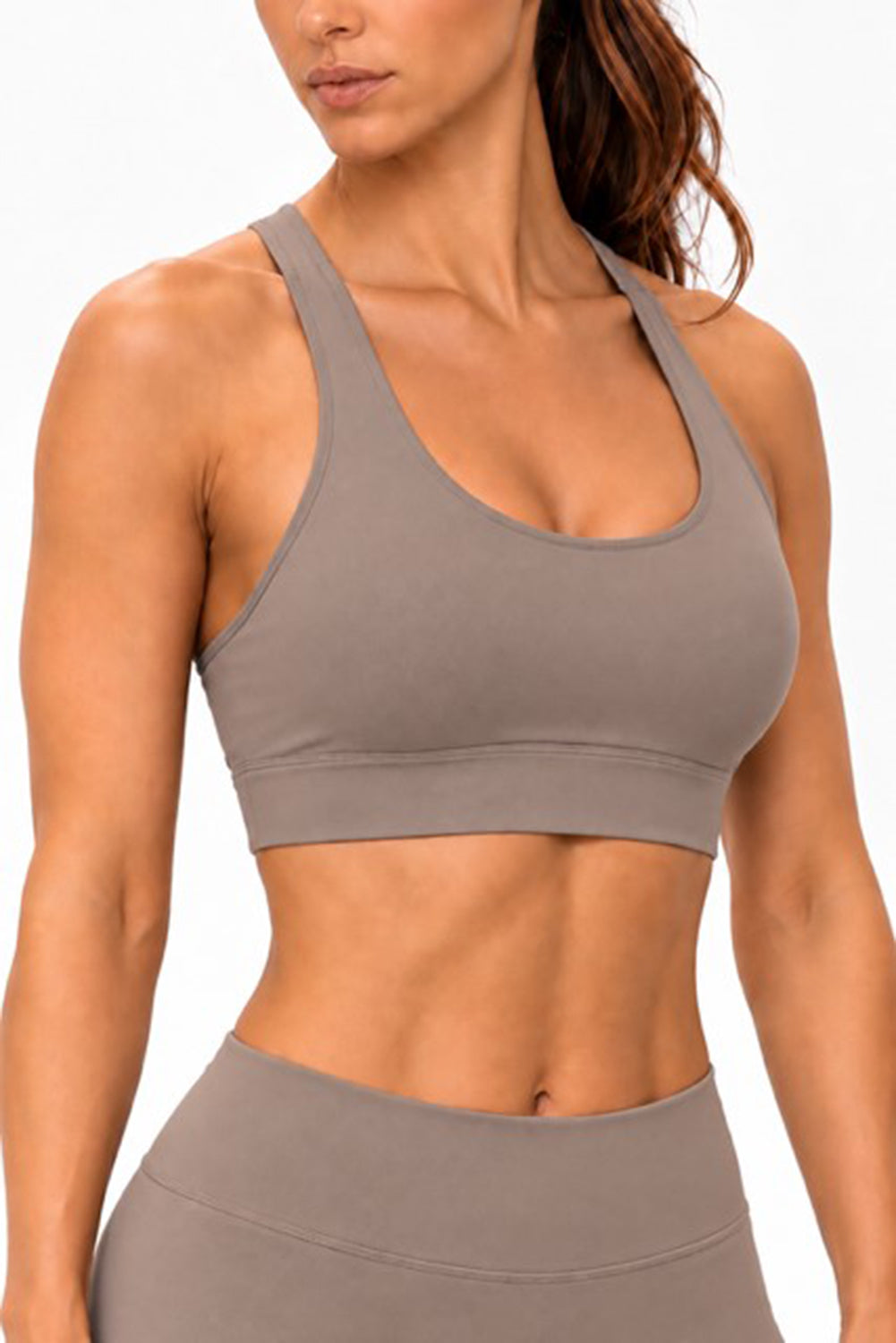 STUDIO-QUALITY CROSS-BACK PERFORMANCE SPORTS BRA